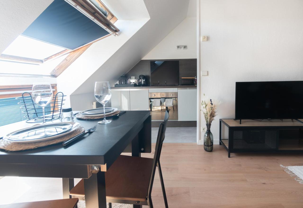 芒特拉若利Bienvenue Chez Vous Tres Calme Et En Plein Centre公寓 外观 照片