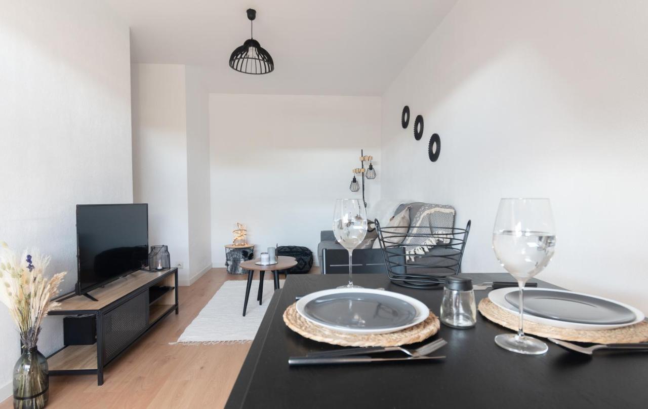 芒特拉若利Bienvenue Chez Vous Tres Calme Et En Plein Centre公寓 外观 照片